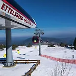 公寓 Modernes Mit Zentralheizung In *