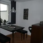 Modernes Mit Zentralheizung In