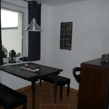 Modernes Mit Zentralheizung In